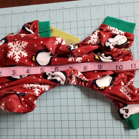 🎁NEW Pajamas /Outfit for your Furbaby Size Small - Picture 4 of 6